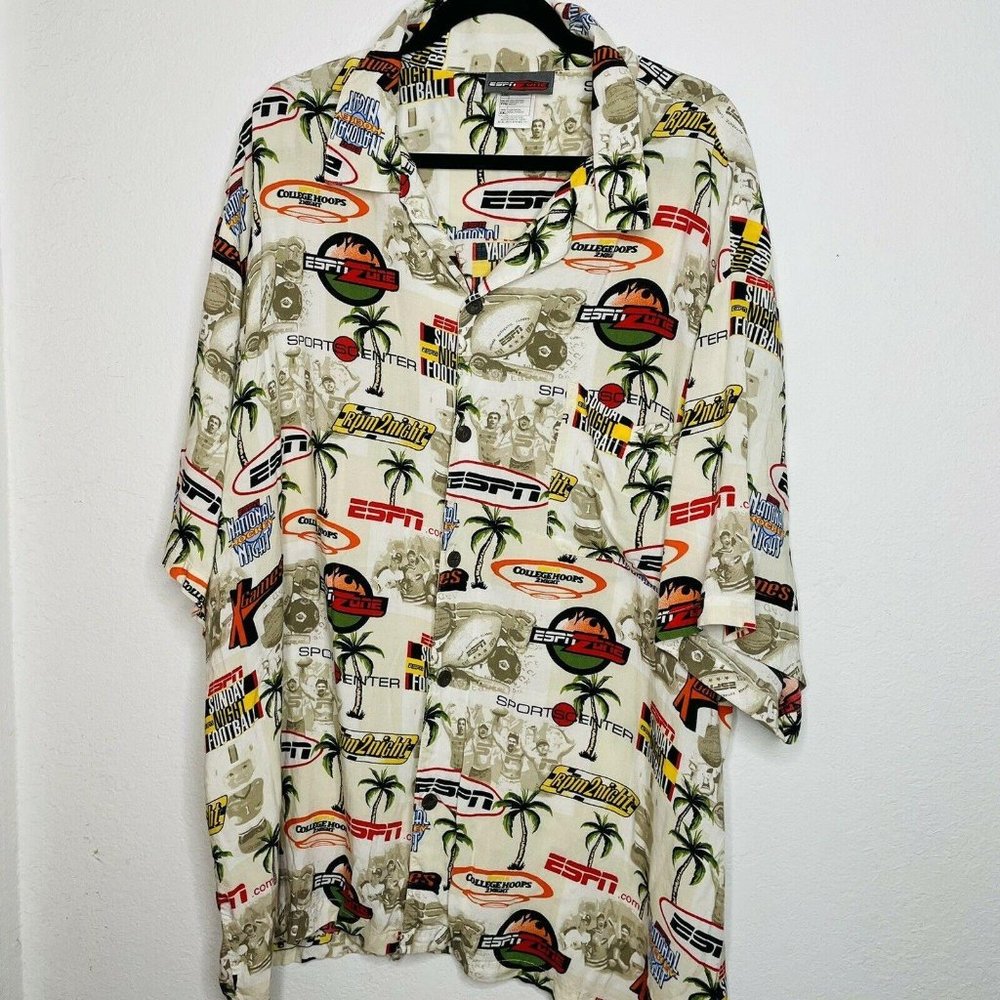 ESPN Zone Men’s size XXL Beige Hawaiian Shirt